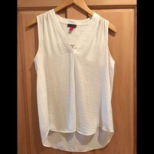 Women’s lightweight tank top